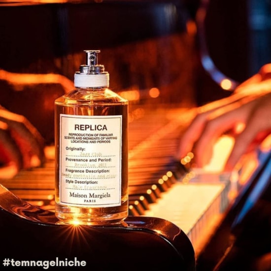 Amostra Perfume Jazz Club - Martin Margiela - Masculino - Eau de Toilette - 2ml Amostra Perfume Jazz Club - Martin Margiela - Masculino - Eau de Toilette - 2ml