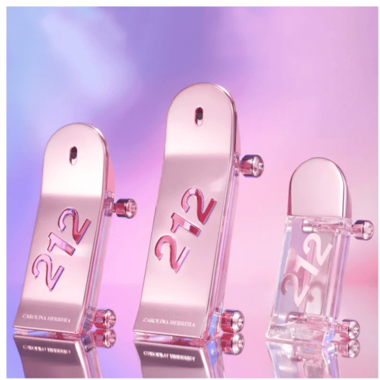Perfume 212 Heroes for Her - Carolina Herrera - Feminino - Eau de Parfum - 80ml Perfume 212 Heroes for Her - Carolina Herrera - Feminino - Eau de Parfum - 80ml