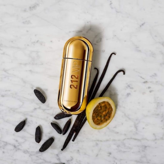 Perfume 212 VIP - Carolina Herrera - Feminino - Eau de Parfum - 125ml Perfume 212 VIP - Carolina Herrera - Feminino - Eau de Parfum - 125ml