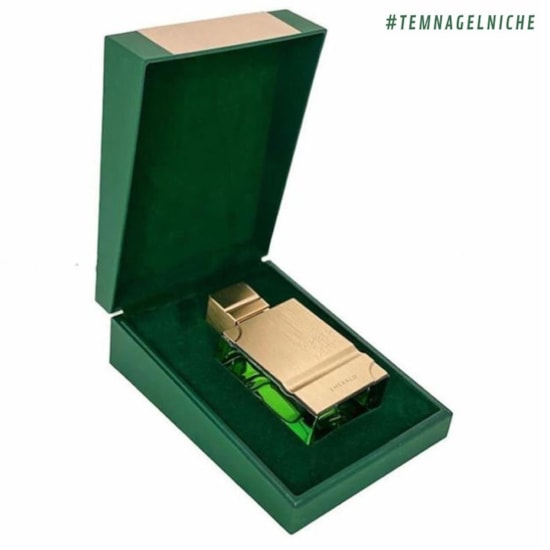 Perfume Amber Oud Exclusif Emerald - Al Haramain - Masculino - Extrait Parfum - 60ml Perfume Amber Oud Exclusif Emerald - Al Haramain - Masculino - Extrait Parfum - 60ml