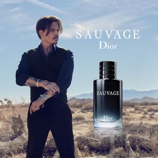 Perfume Sauvage - Dior - Masculino - Eau de Toilette - 60ml Perfume Sauvage - Dior - Masculino - Eau de Toilette - 60ml